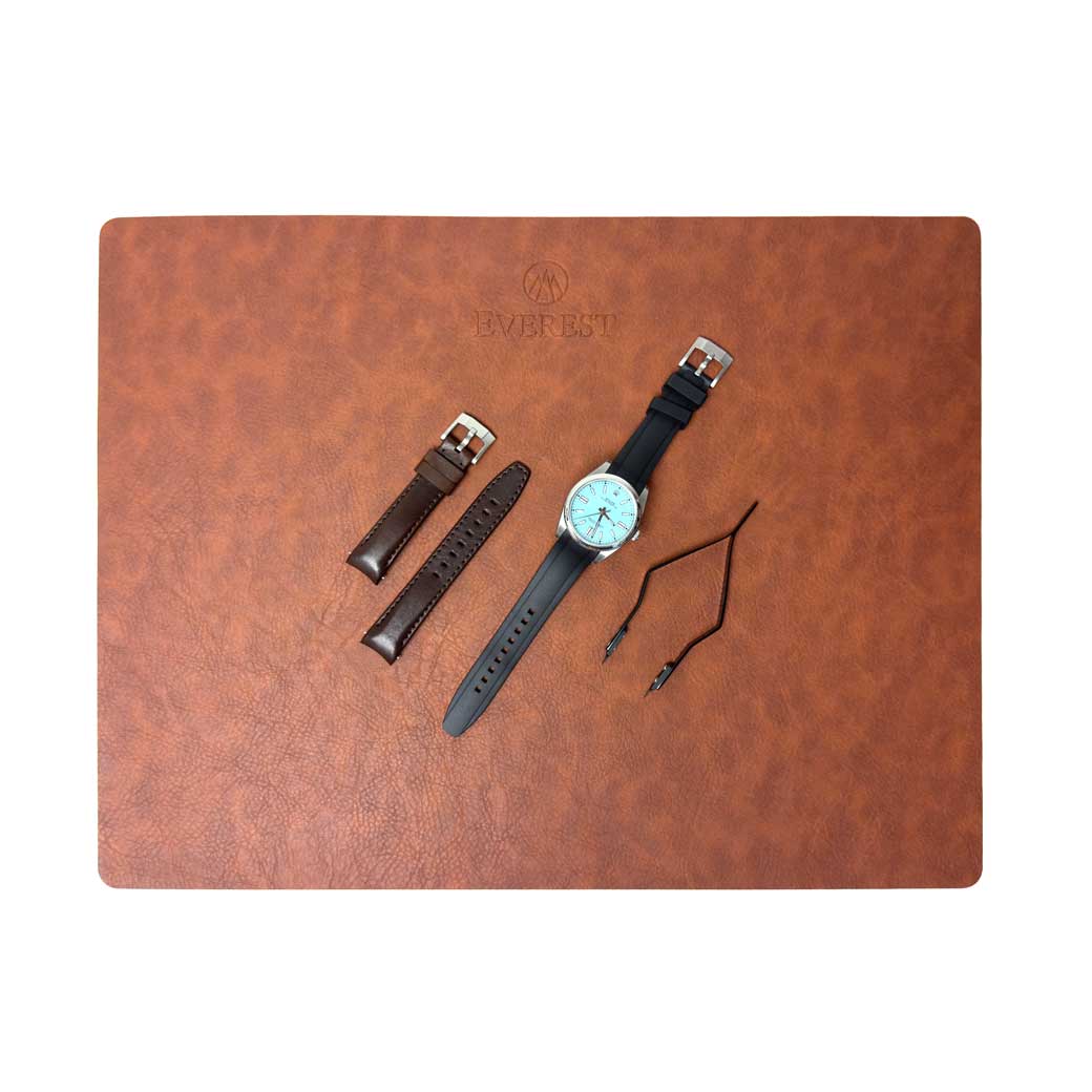 Everest Watch Strap Changing Pad